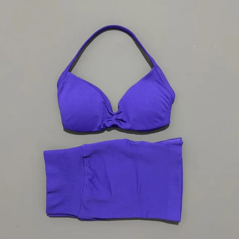 Women's Twist Front Bra And Shorts Yoga Set