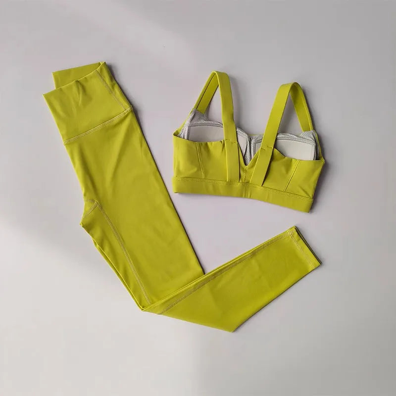 Women's Sports Bra and High Waist Leggings Set
