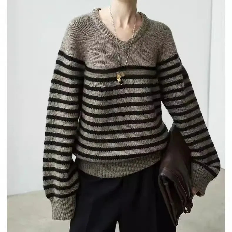 High-end V-neck striped 100% wool knitted sweater loose pullover sweater women wool base layer
