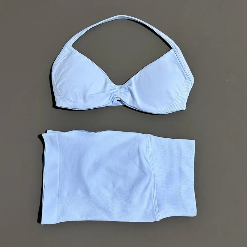 Women's Twist Front Bra And Shorts Yoga Set