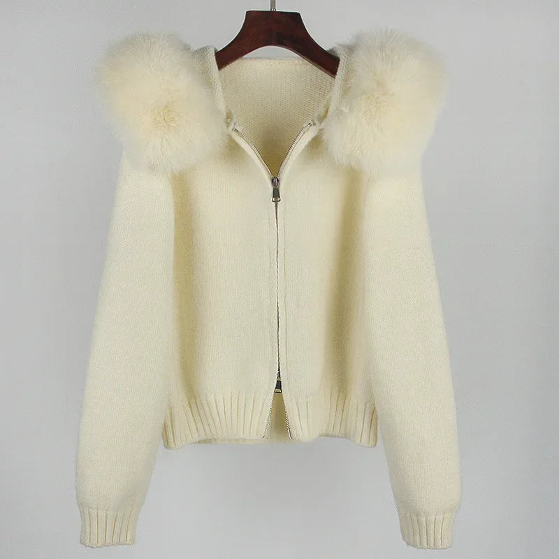 Women's Polyester Zip-Front Long-Sleeve Knit Jacket with Fox-Fur Collar for Winter Outfits
