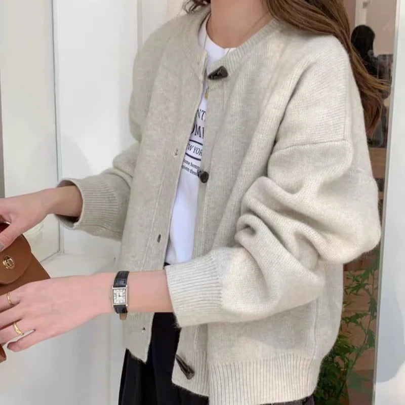 Versatile Crew Neck Autumn and Winter Sweater Wool Coat 100% Pure Cashmere Knitted Cardigan for Women Top