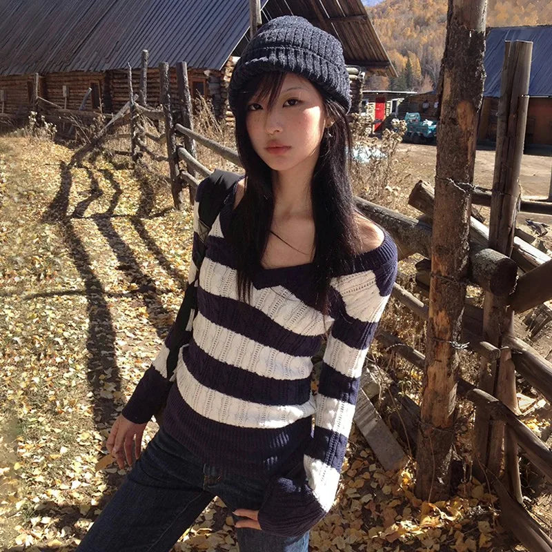 Women's Striped V Neck Long Sleeve Sweater Casual Knit Layer