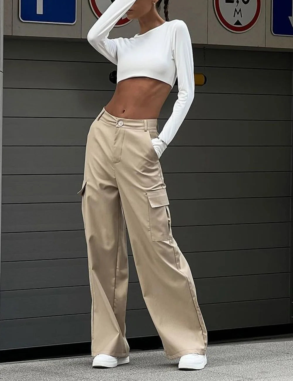 Women's Wide Leg Cargo Pants with Flap Pockets and Waistband