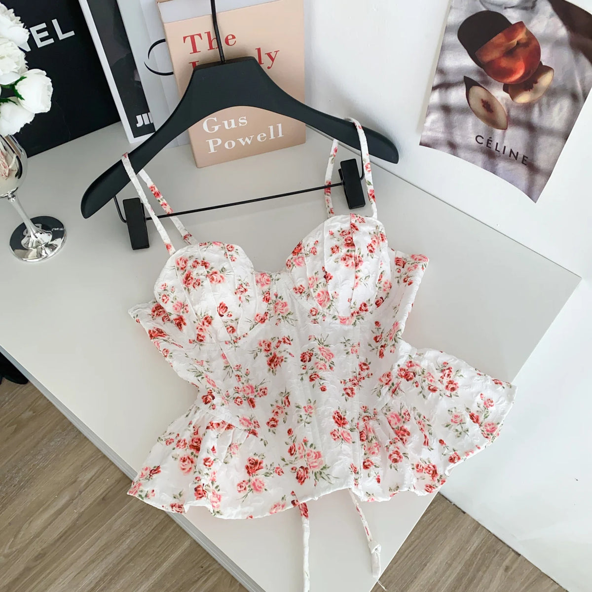 Women's Floral Print Crop Top with Ruffle Details and Cropped Length