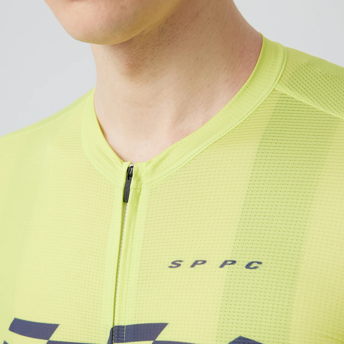 Men's Checkered Graphic Short Sleeve Full-Zip Cycling Jersey with Rear Pockets