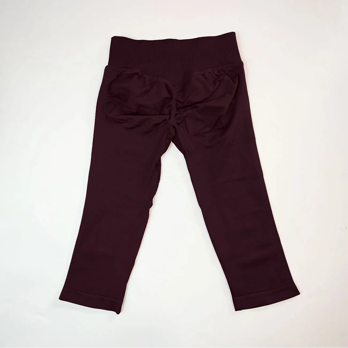 Women's Scrunch Capri Leggings For Workout Outfits And Layering