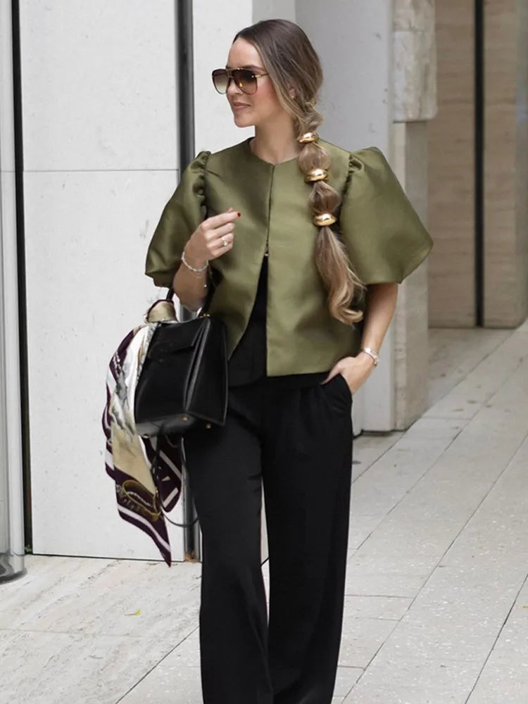 Women's Round Neck Puff Sleeve Cropped Blouse