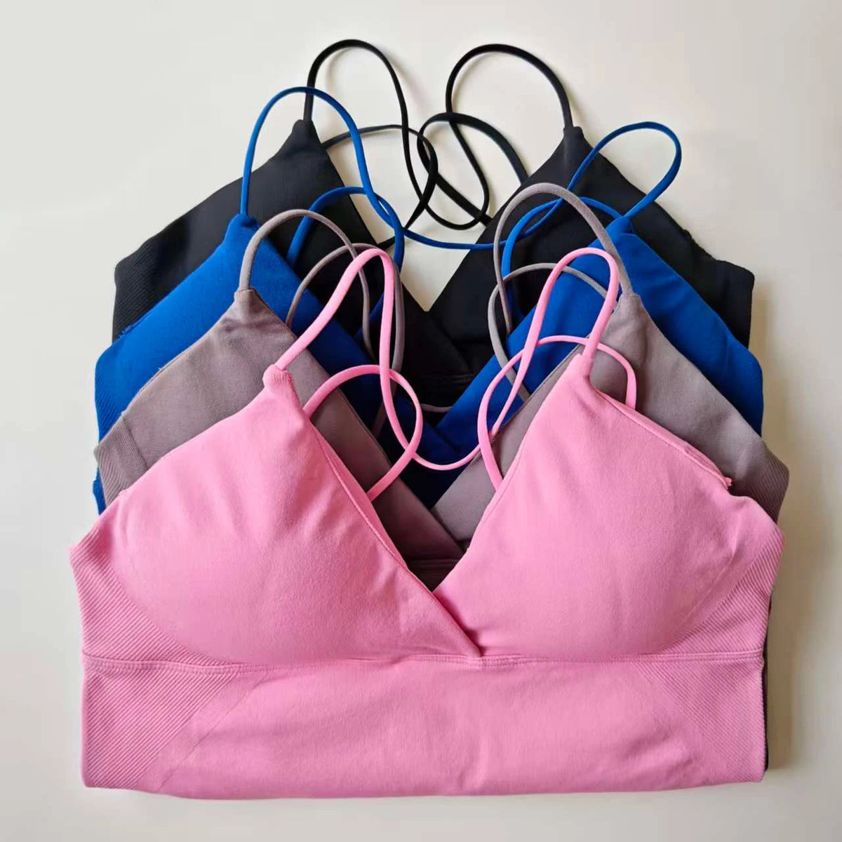 Women's Twist Front Thin Strap Tank Top For Workout Outfits