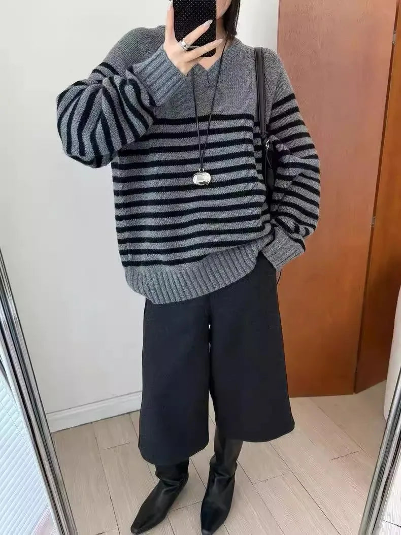High-end V-neck striped 100% wool knitted sweater loose pullover sweater women wool base layer