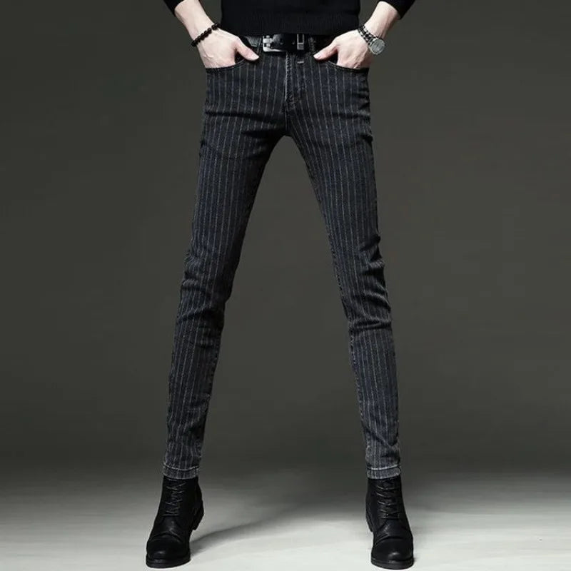 Men's Slim Fit Denim Jeans for Casual Everyday Wear