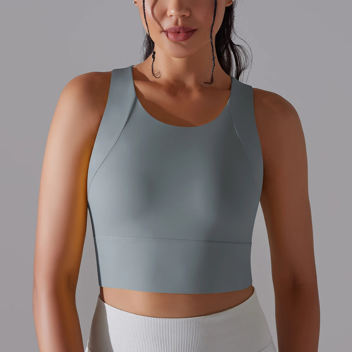 Women's Solid Nylon Blend Sports Bra with a Fitted Stretch Silhouette