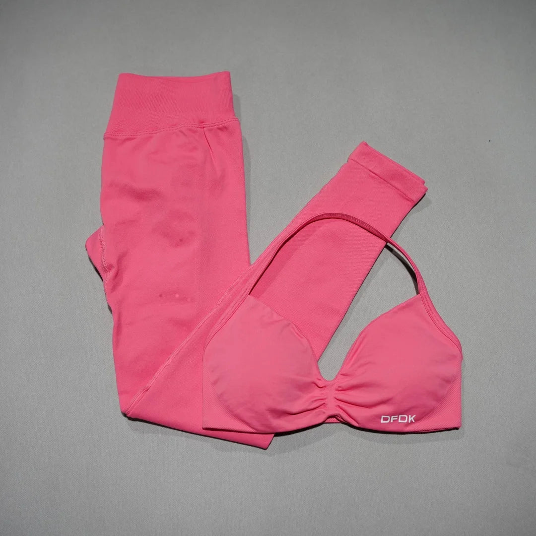 Women's Strappy Bra And Bottoms Yoga Set For Workout Outfits