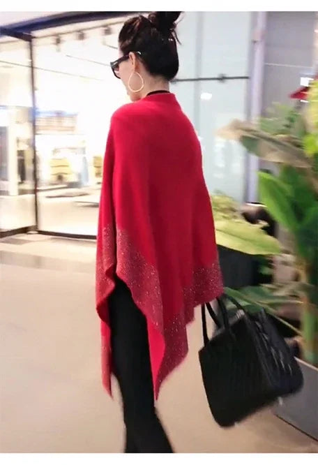 Contrast Trim Pointed Hem Poncho for Layering over Outfits