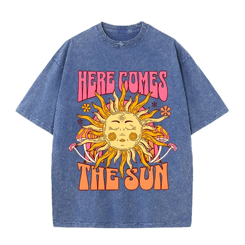 Vintage Black Here Comes The Sun T Shirt Retro Psychedelic Sun Acid Wash Tee