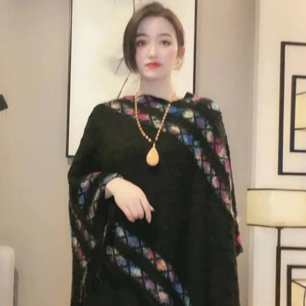 Patterned Fringe Hem Poncho for Layering over Outfits