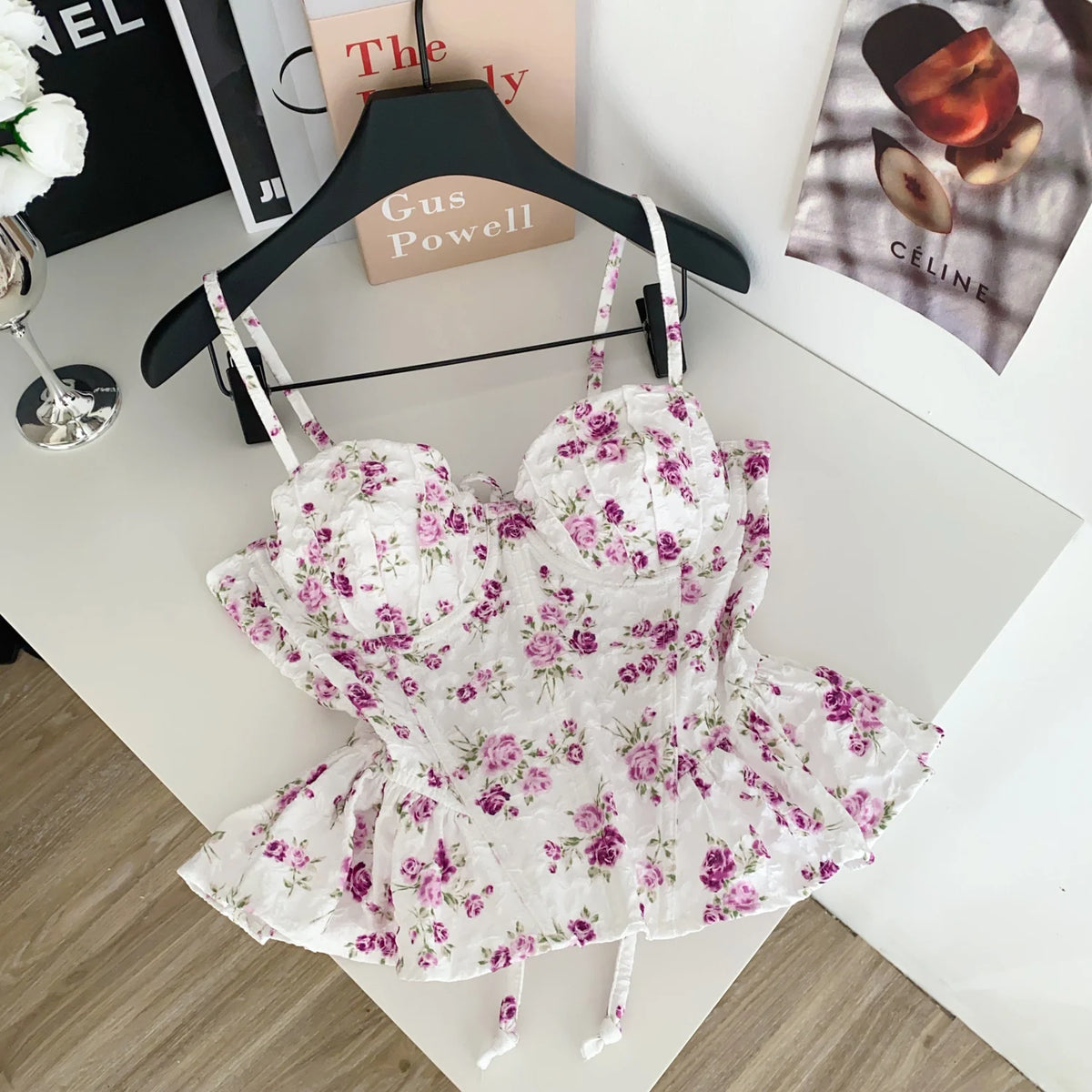 Women's Floral Print Crop Top with Ruffle Details and Cropped Length