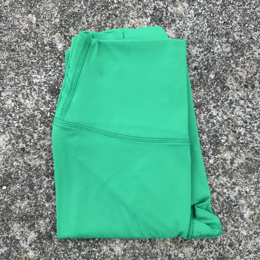 Women's Back Pocket Capri Leggings For Workout Outfits