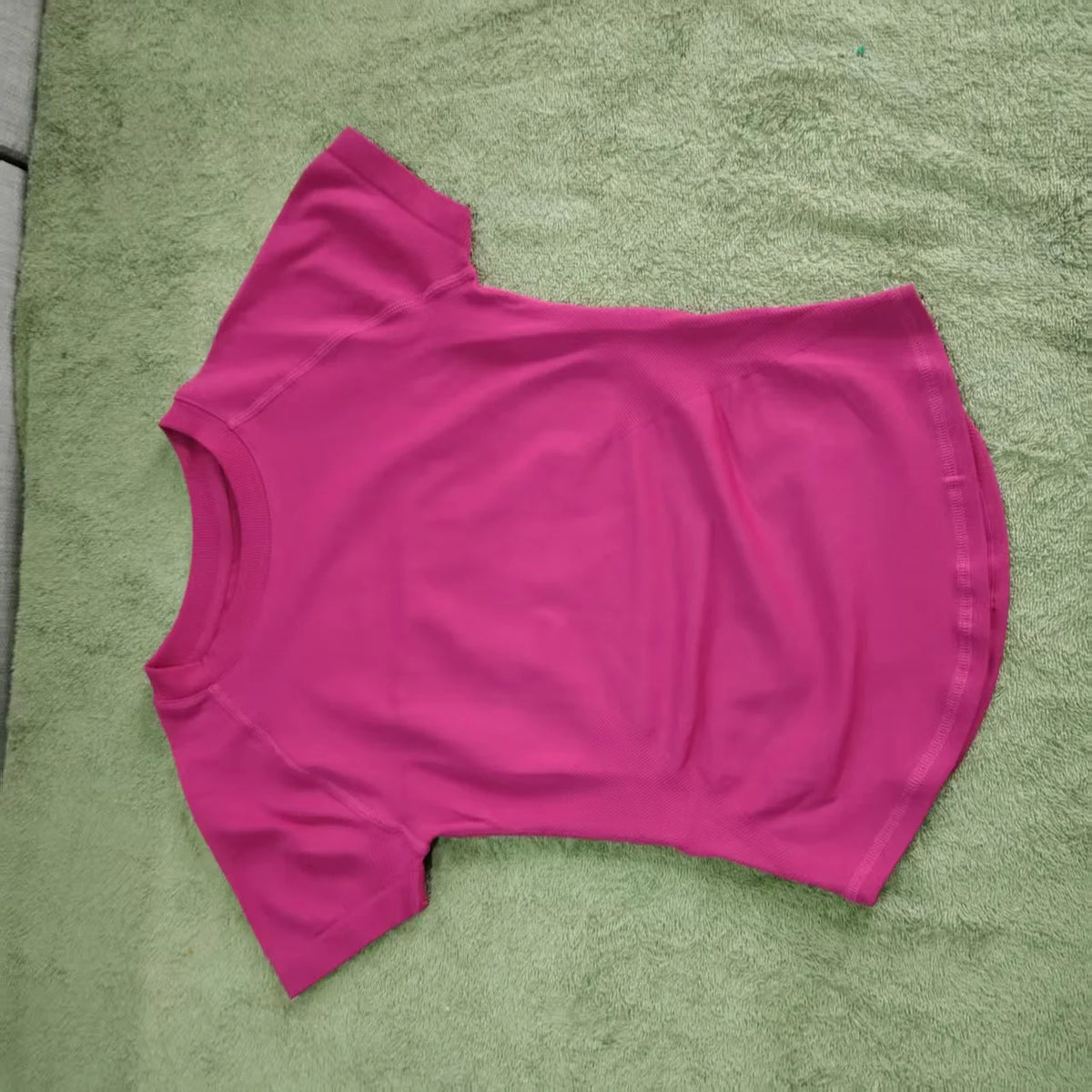 Women's Crew Neck Fitted Short Sleeve T-shirt For Workout Outfits