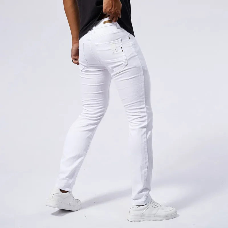 Men's Slim Fit Denim Jeans for Casual Everyday Wear