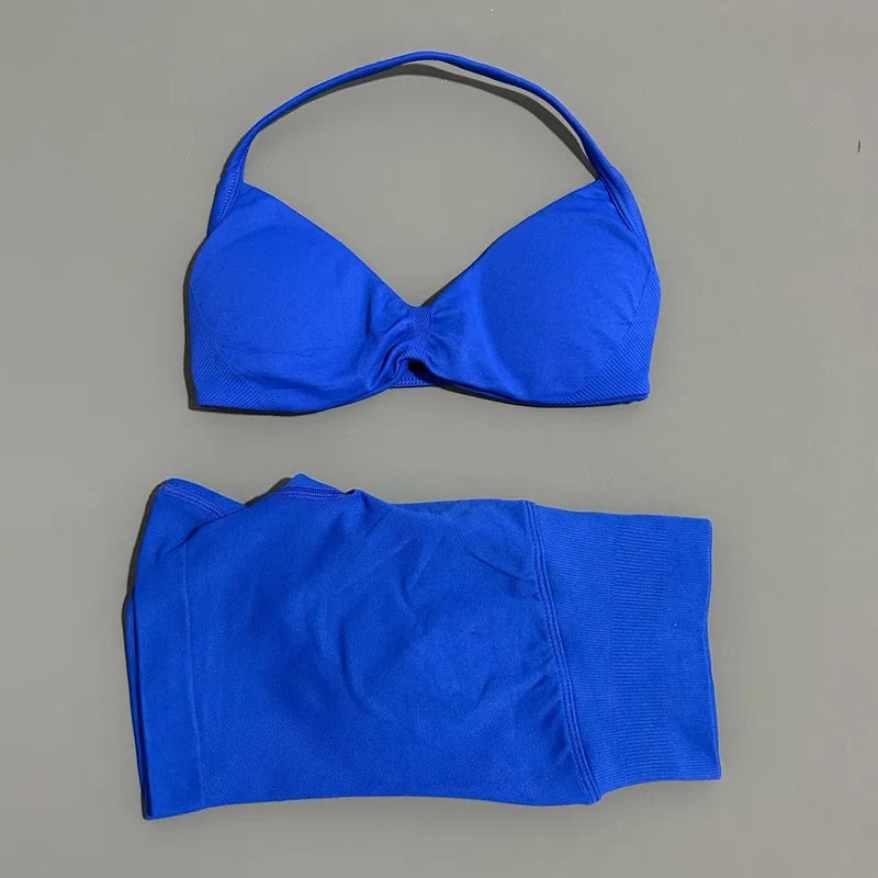 Women's Twist Front Bra And Shorts Yoga Set
