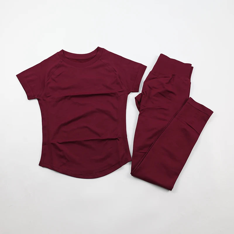 Women's Tee And Shorts Yoga Set For Workout Outfits