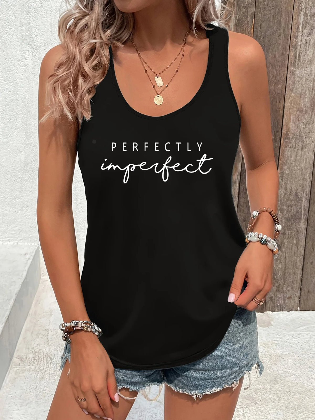 Women's Printed Polyester Tank Top with Round Neck and Relaxed Sleeveless Cut