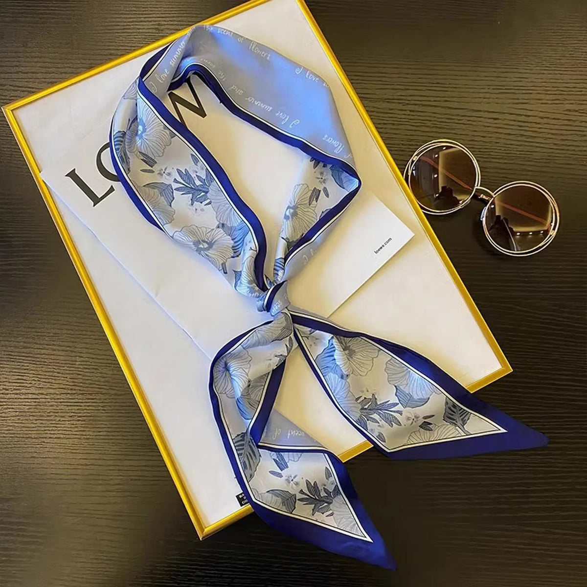 Printed Narrow Long Scarf with Pointed Ribbon Ends