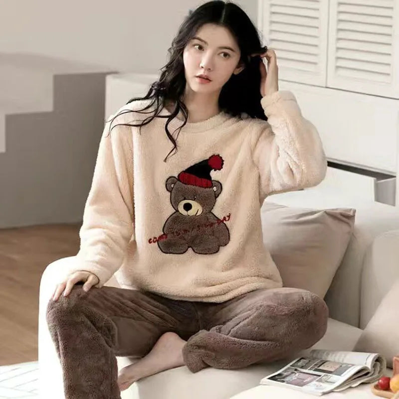 Women's Bear Graphic Long Sleeve Pajama Set with Top and Pants