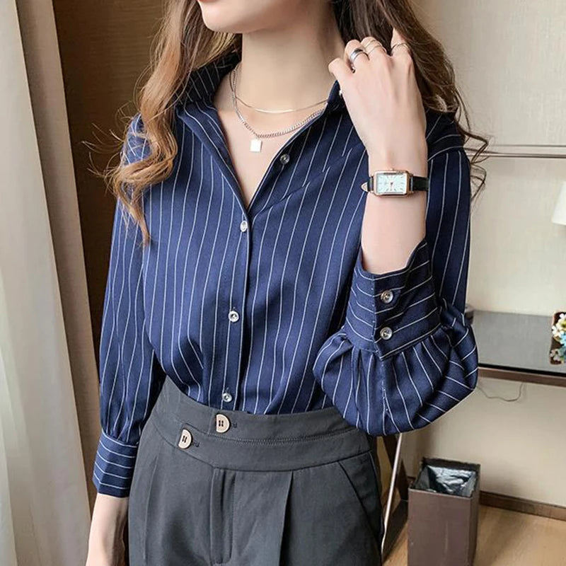 Women's Striped Collared Long Sleeve Shirt