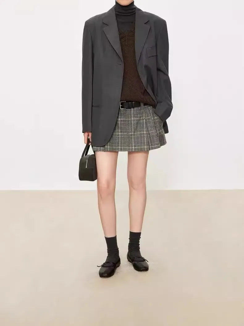 For autumn winter sleeveless vests stylish and loose with V-neck wool vests for layering Women's knitted sweaters and waistcoats