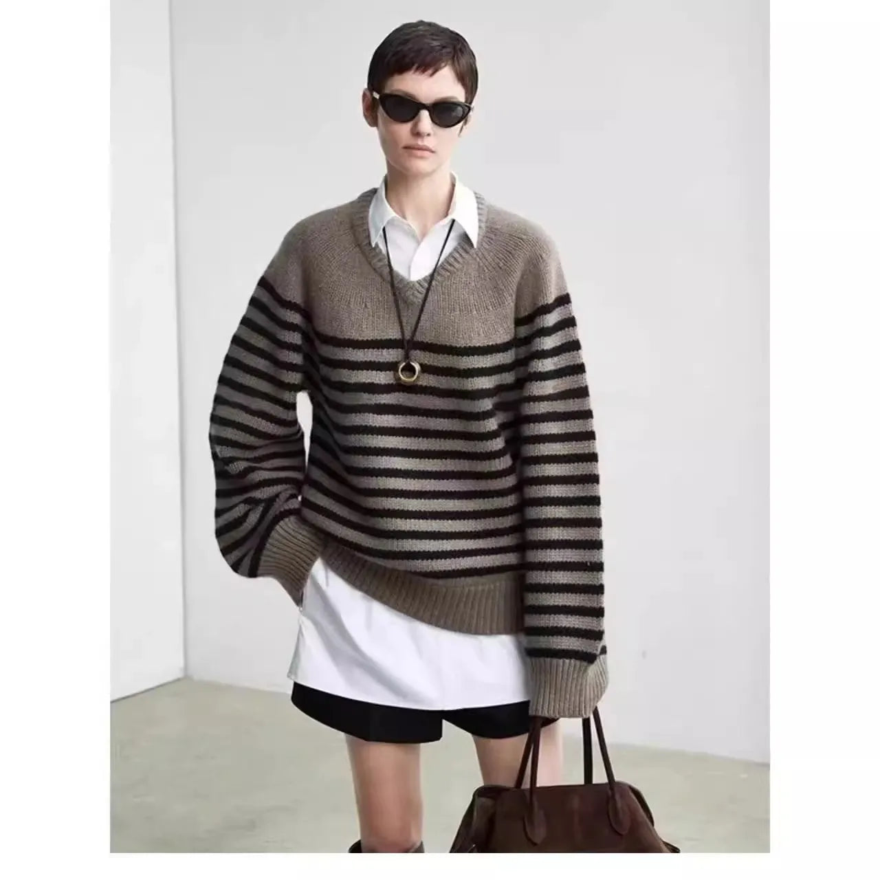 High-end V-neck striped 100% wool knitted sweater loose pullover sweater women wool base layer