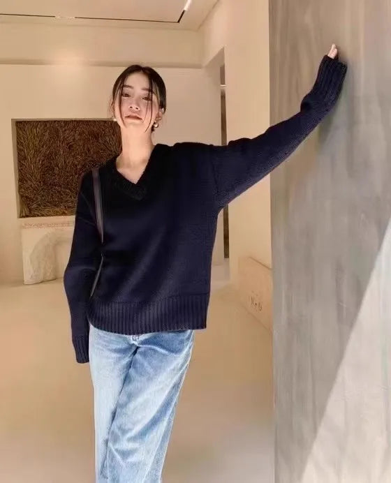 V-neck 100 pure wool sweater for women in autumn and winter, loose and thick sweater, long-sleeved knitted top