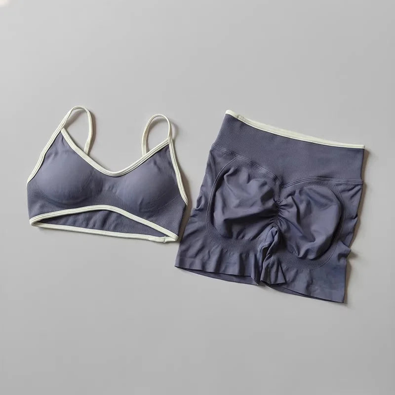 Women's Contrast Trim Bra And Shorts Yoga Set