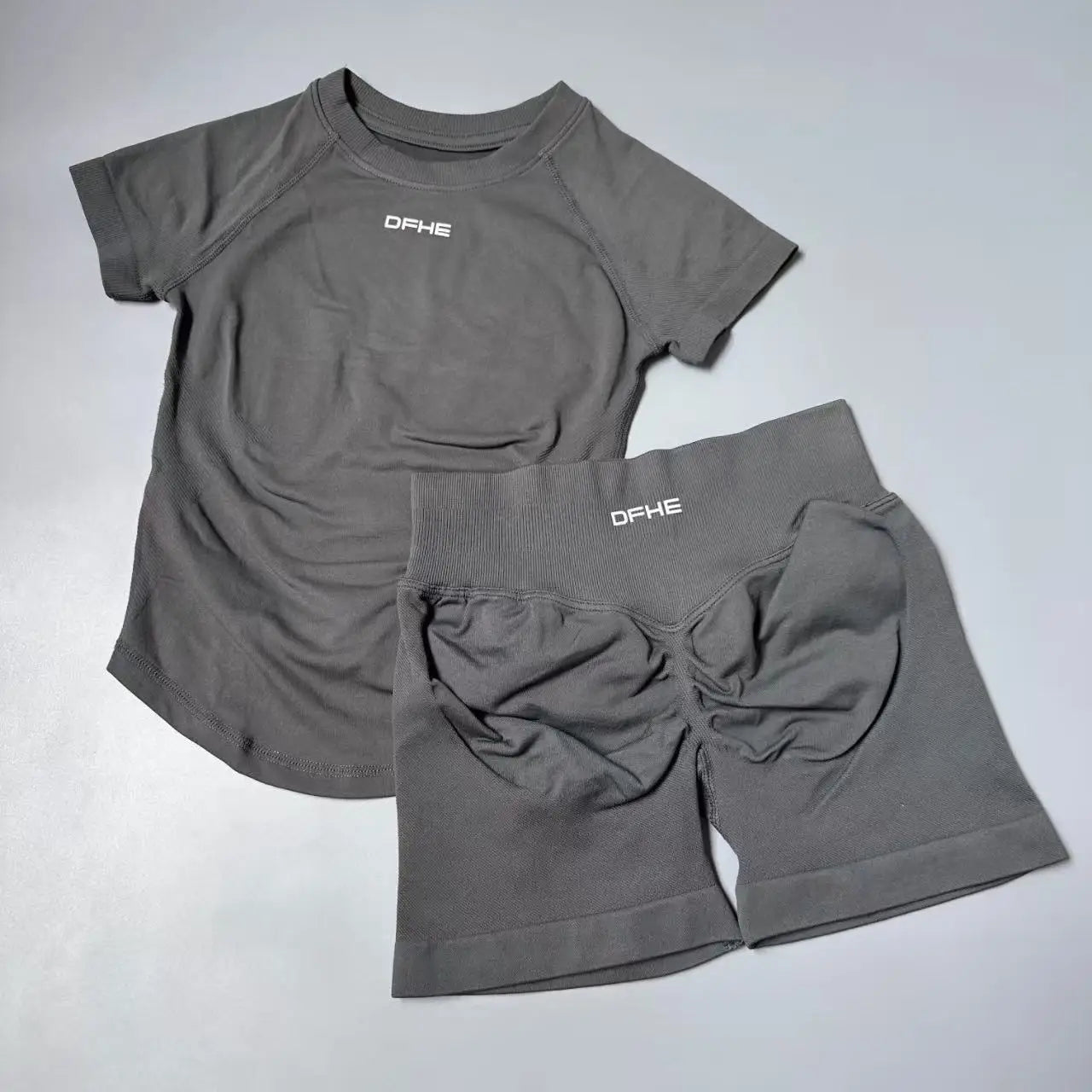Women's Tee And Shorts Yoga Set For Workout Outfits