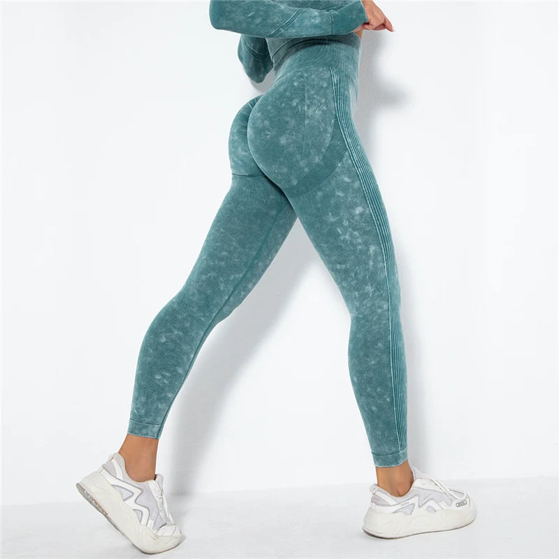 Women's Long Sleeve Crop Top And Leggings Yoga Set