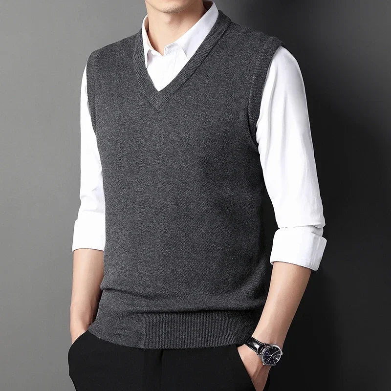 Men's V Neck Sleeveless Knit Vest