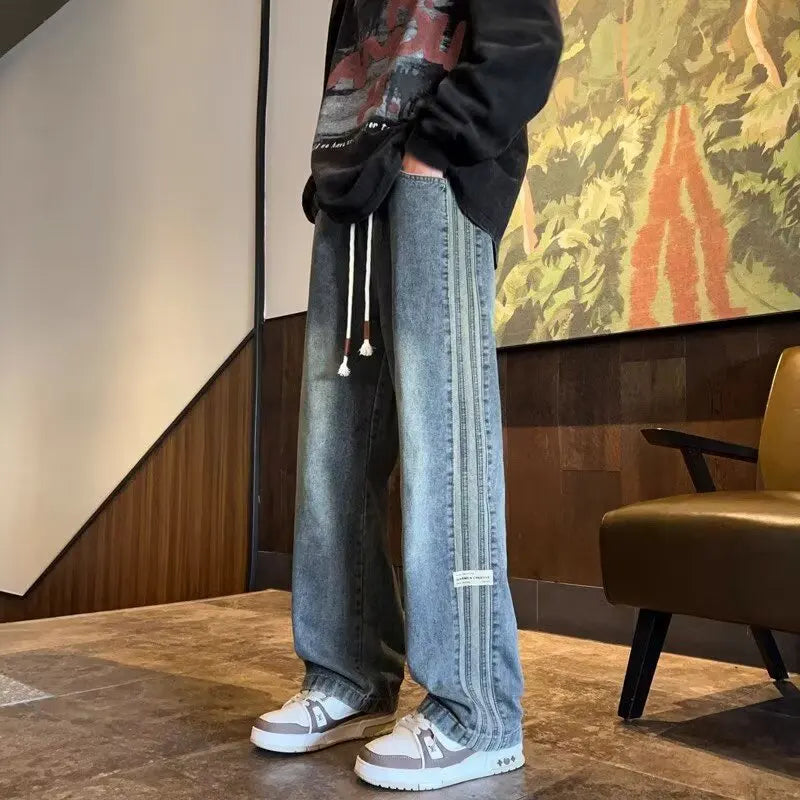 Men's Straight Leg Denim Jeans for Casual Everyday Wear