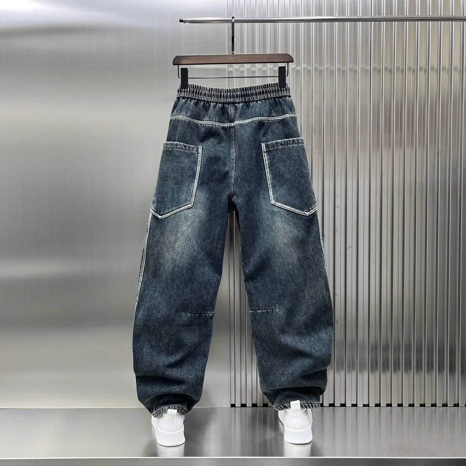 Men's Wide Leg Denim Jeans for Casual Everyday Wear