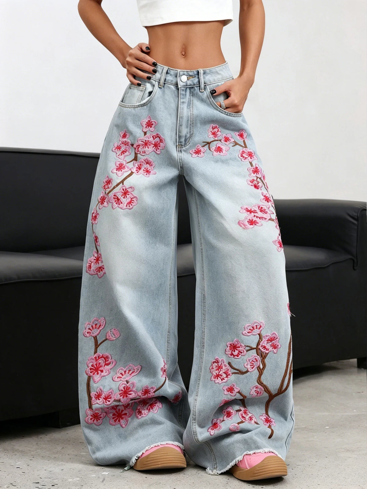 Women's Floral Embroidered Wide Leg Denim Jeans For Everyday Outfits