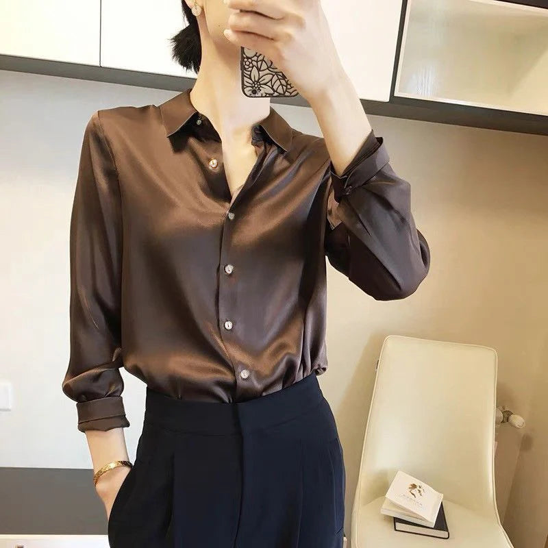 Women's Collared Long Sleeve Shirt