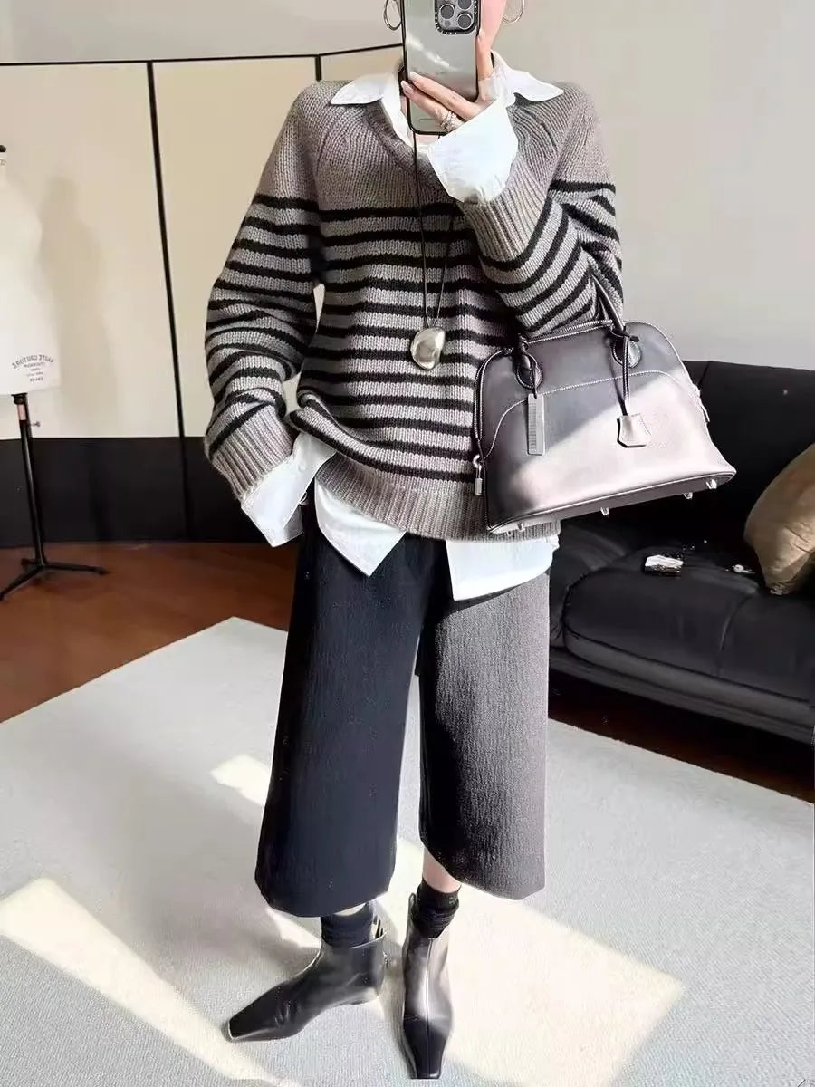 High-end V-neck striped 100% wool knitted sweater loose pullover sweater women wool base layer