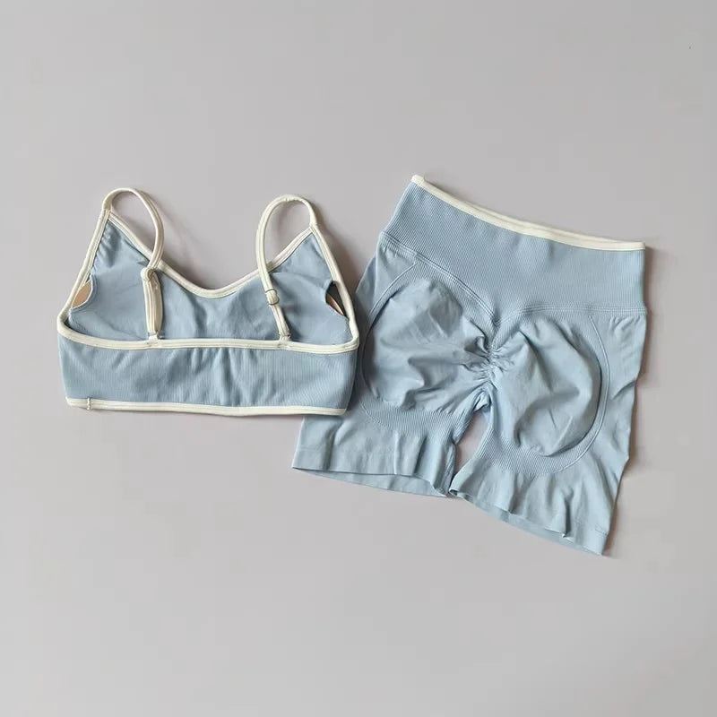 Women's Contrast Trim Bra And Shorts Yoga Set