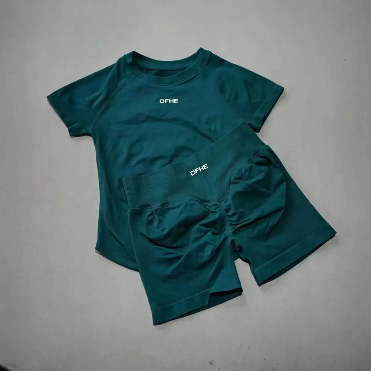 Women's Tee And Shorts Yoga Set For Workout Outfits