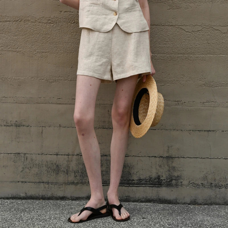 Women's Linen High-Waist Regular-Fit Shorts with Elastic Waist and Decorative Zipper Detail