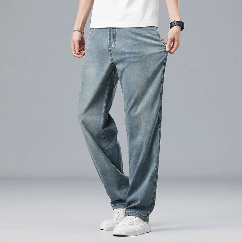 Men's Straight Leg Denim Jeans for Casual Everyday Wear