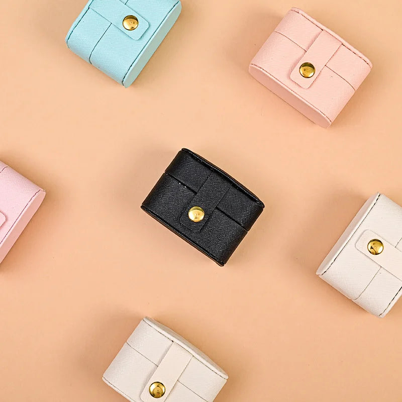 Mini Portable Leather Jewelry Storage Bag Travel Organizer Case for Ring Necklace Earrings Gift Box
