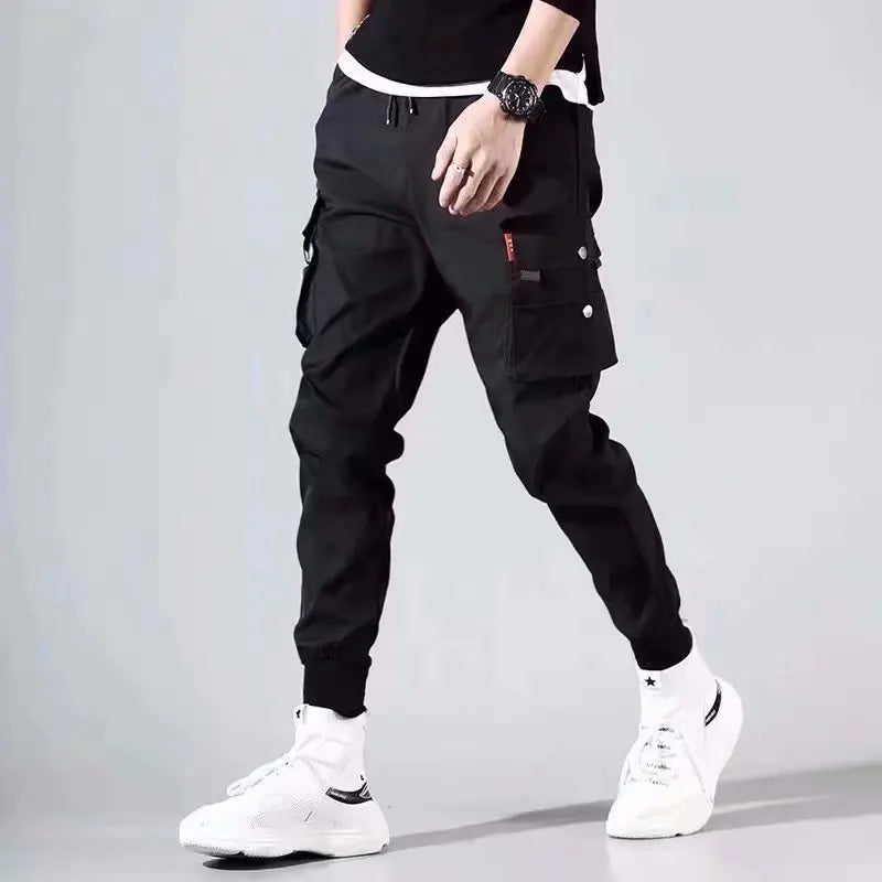 Men's Relaxed Multi-Pocket Cargo Pants