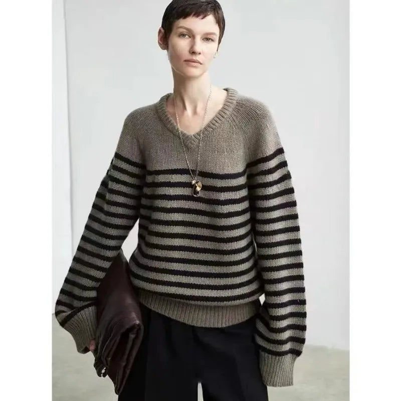 High-end V-neck striped 100% wool knitted sweater loose pullover sweater women wool base layer