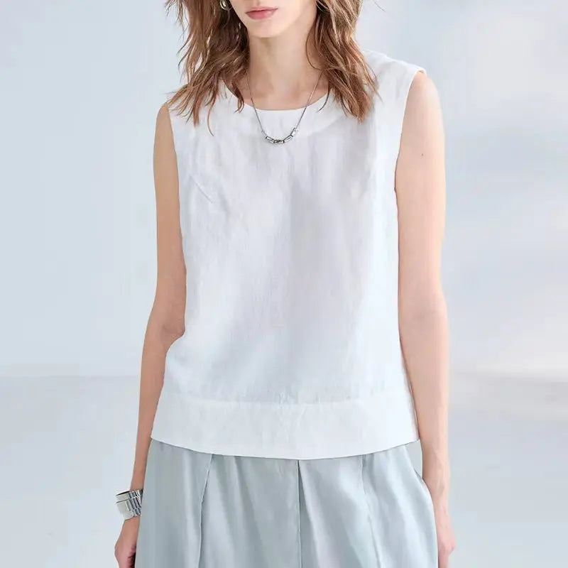 Women's Linen-Lyocell Sleeveless Relaxed Tank Top with Button Detail for Summer Outfits